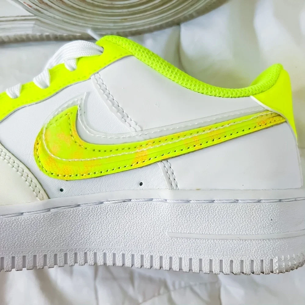 Nike Air Force 1 LV8, Size 4.5Y